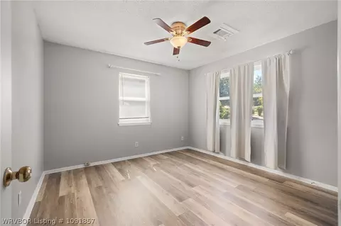 Bedroom - 7911 Holly Ave, Fort Smith, AR 72908 photo 1 of 8