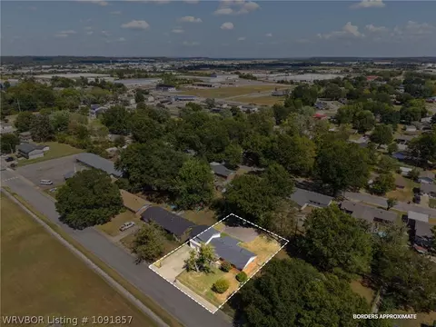 View/Area - 7911 Holly Ave, Fort Smith, AR 72908 photo 6 of 7