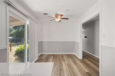 Entry Way - 7911 Holly Ave, Fort Smith, AR 72908 photo 1 of 1
