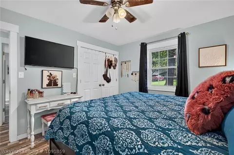 Bedroom - 610 E Arch St, Paris, AR 72855 photo 3 of 6