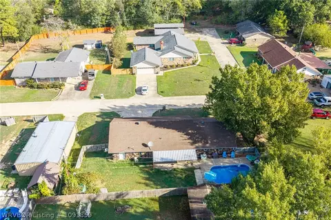 View/Area - 610 E Arch St, Paris, AR 72855 photo 5 of 9
