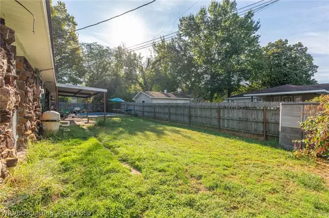 Exterior - 610 E Arch St, Paris, AR 72855 photo 8 of 12