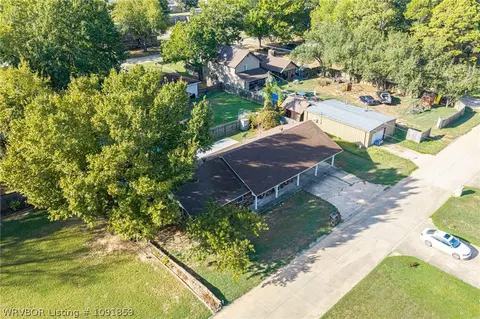 View/Area - 610 E Arch St, Paris, AR 72855 photo 6 of 9