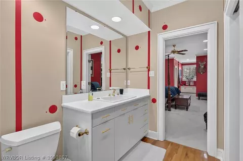 Bath - 2601 Athlone Rd, Fort Smith, AR 72903 photo 5 of 8