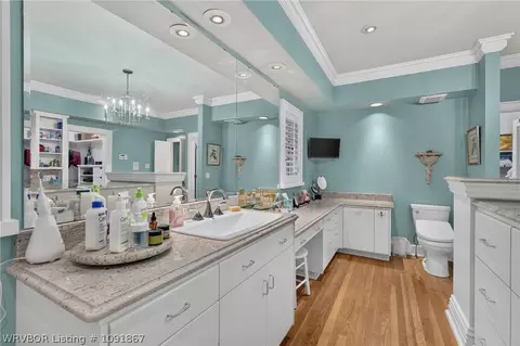 Bath - 2601 Athlone Rd, Fort Smith, AR 72903 photo 3 of 8