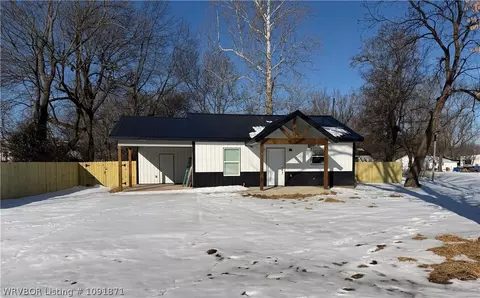 1189 S 1st St, Westville, OK 74965