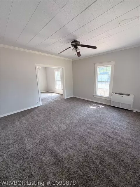 Living - 320 S Ash St, Spiro, OK 74959 photo 1 of 1