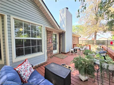 Exterior - 9607 Hanover Cir, Fort Smith, AR 72908 photo 6 of 13