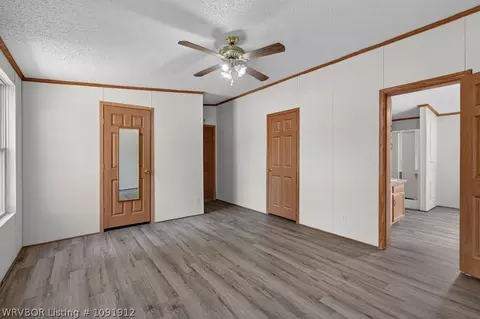 Bedroom - 2408 Reeves Rd, Hackett, AR 72937 photo 2 of 2