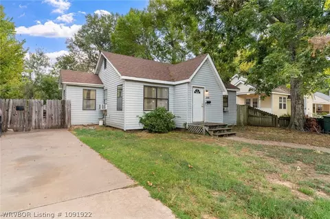 Exterior - 1310 N 34th St, Fort Smith, AR 72904 photo 2 of 5