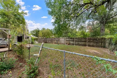 Exterior - 1310 N 34th St, Fort Smith, AR 72904 photo 3 of 5