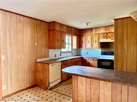 Kitchen - 613 N 36th St, Ozark, AR 72949 photo 2 of 2