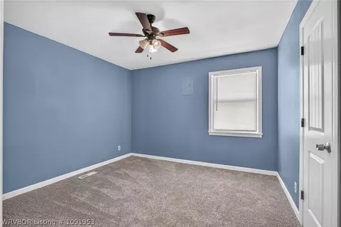 Bedroom - 4609 Clarendon Ave, Fort Smith, AR 72904 photo 2 of 2