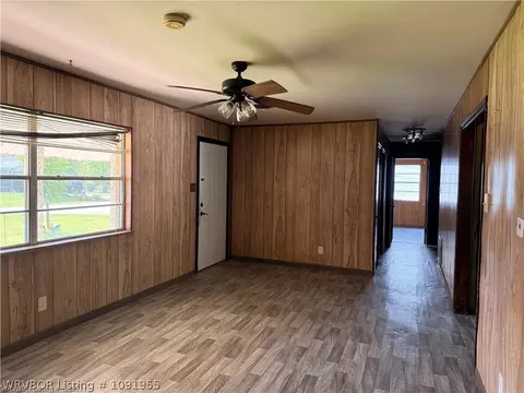 Living - 4715 N 30th St, Fort Smith, AR 72904 photo 2 of 4