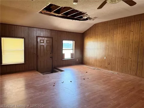 Living - 4715 N 30th St, Fort Smith, AR 72904 photo 4 of 4