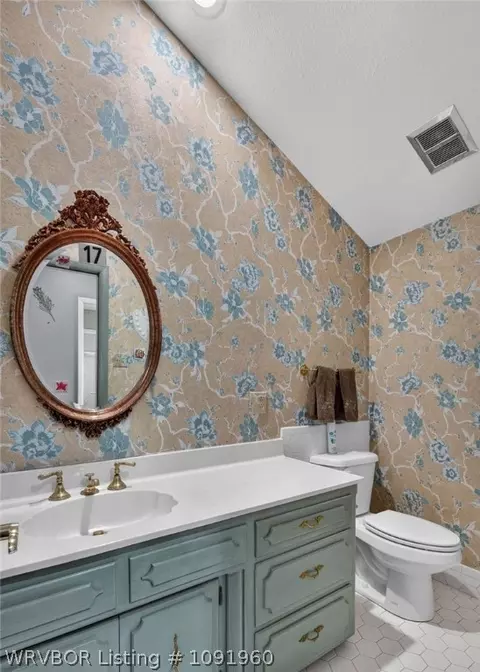 Bath - 3707 Old Oaks Ln, Fort Smith, AR 72903 photo 4 of 6