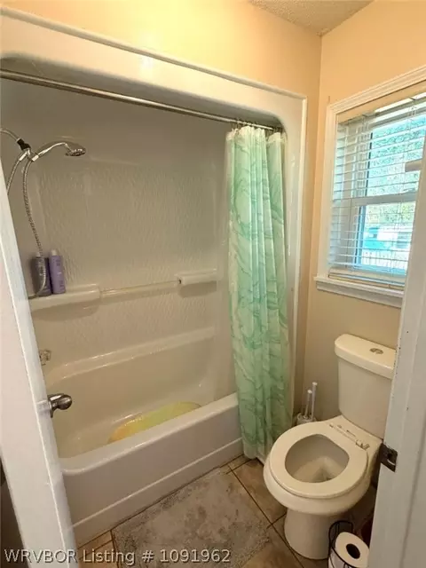 Bath - 6837 Robin Way, Ozark, AR 72949 photo 1 of 2