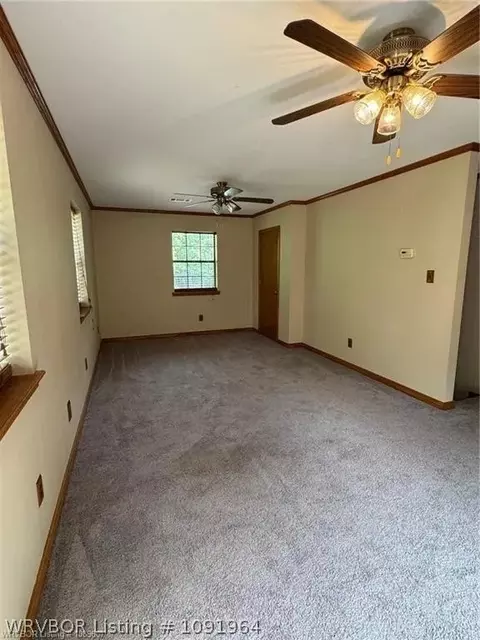 Living - 400 Polk Ln, Huntington, AR 72940 photo 2 of 3