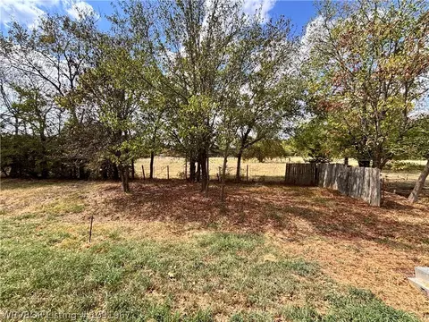 Exterior - 123 S Sixth Ave, Bonanza, AR 72916 photo 23 of 23