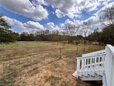 Exterior - 123 S Sixth Ave, Bonanza, AR 72916 photo 11 of 23