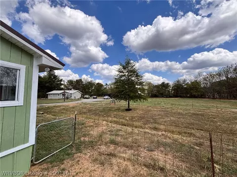 Exterior - 123 S Sixth Ave, Bonanza, AR 72916 photo 12 of 23