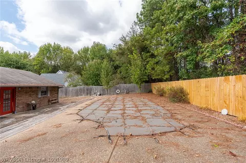 Exterior - 507 Thicksten Dr, Alma, AR 72921 photo 8 of 14