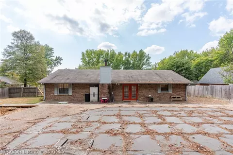 Exterior - 507 Thicksten Dr, Alma, AR 72921 photo 5 of 14