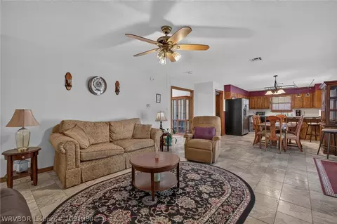 Living - 507 Thicksten Dr, Alma, AR 72921 photo 1 of 2