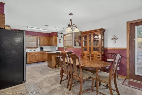 Dining - 507 Thicksten Dr, Alma, AR 72921 photo 1 of 1