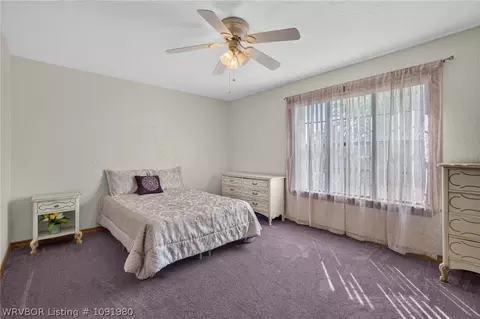 Bedroom - 507 Thicksten Dr, Alma, AR 72921 photo 5 of 9