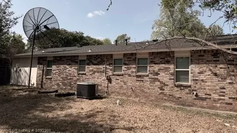 Exterior - 1006 Pattie Ln, Barling, AR 72923 photo 1 of 1