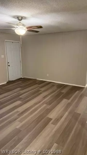 Living - 1006 Pattie Ln, Barling, AR 72923 photo 1 of 1
