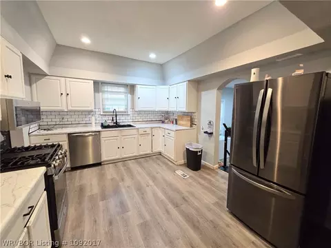 Kitchen - 1505 S 12th St, Fort Smith, AR 72901 photo 5 of 5