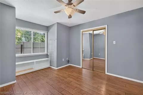Bedroom - 120 Dartmouth Ln, Fort Smith, AR 72908 photo 2 of 11