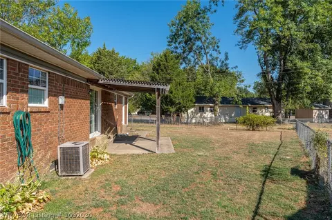 Exterior - 120 Dartmouth Ln, Fort Smith, AR 72908 photo 9 of 9