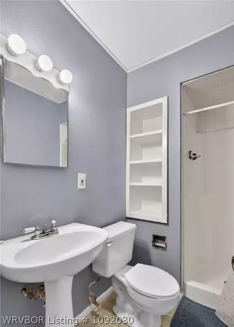 Bath - 120 Dartmouth Ln, Fort Smith, AR 72908 photo 1 of 3