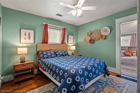 Bedroom - 1515 Bluff Ave, Fort Smith, AR 72901 photo 5 of 5