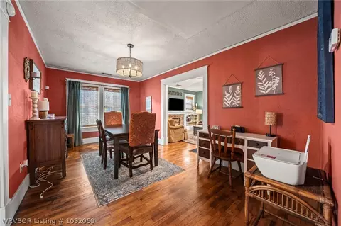 Dining - 1515 Bluff Ave, Fort Smith, AR 72901 photo 2 of 3