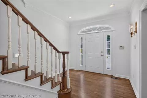 Entry Way - 8813 Copper Oaks Ln, Fort Smith, AR 72903 photo 4 of 6