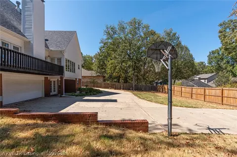 Exterior - 8813 Copper Oaks Ln, Fort Smith, AR 72903 photo 13 of 20