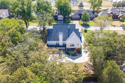 View/Area - 8813 Copper Oaks Ln, Fort Smith, AR 72903 photo 5 of 11