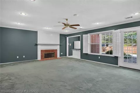 Living - 8813 Copper Oaks Ln, Fort Smith, AR 72903 photo 3 of 6