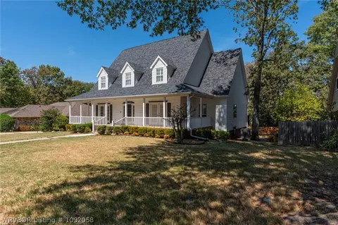 Exterior - 8813 Copper Oaks Ln, Fort Smith, AR 72903 photo 3 of 20