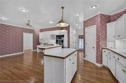 Kitchen - 8813 Copper Oaks Ln, Fort Smith, AR 72903 photo 5 of 5