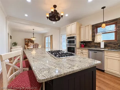 Kitchen - 2220 S 26th St, Fort Smith, AR 72901 photo 5 of 8