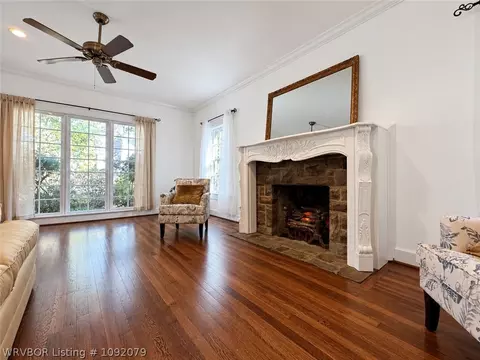 Living - 2220 S 26th St, Fort Smith, AR 72901 photo 2 of 3