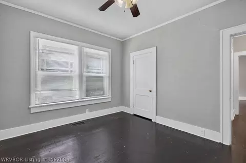 Bedroom - 2600 Dodson Ave, Fort Smith, AR 72901 photo 2 of 8