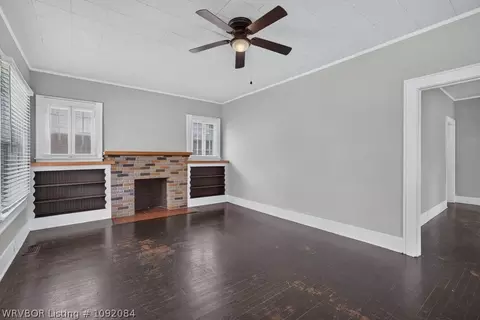 Living - 2600 Dodson Ave, Fort Smith, AR 72901 photo 2 of 7