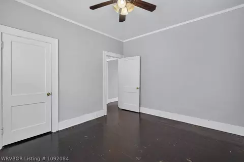 Bedroom - 2600 Dodson Ave, Fort Smith, AR 72901 photo 3 of 8