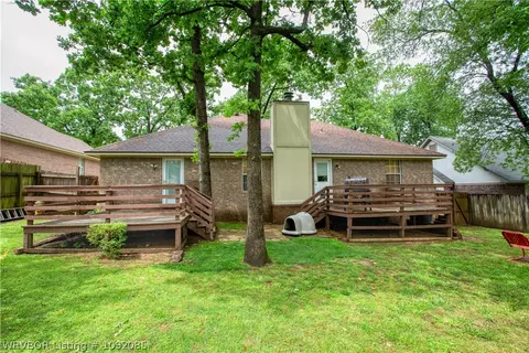 Exterior - 9609 Bridgeford Rd, Fort Smith, AR 72908 photo 8 of 10